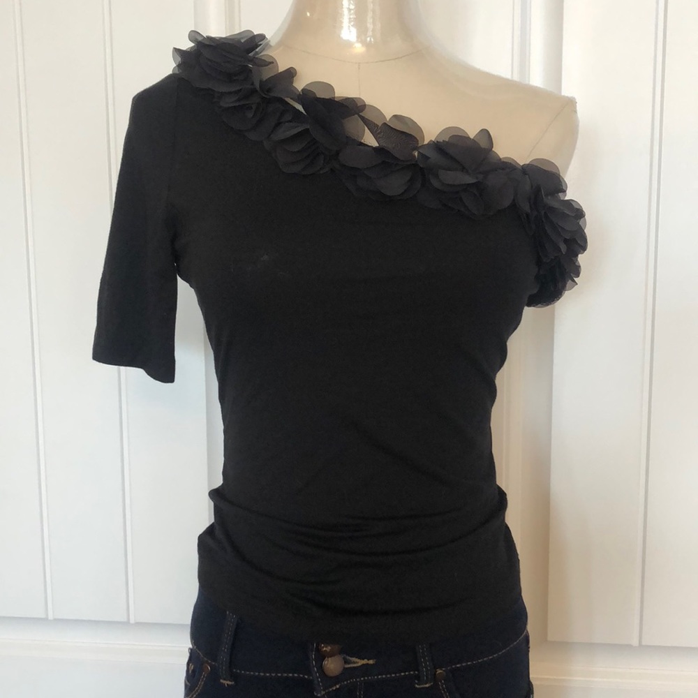 Super cute one shoulder t-shirt